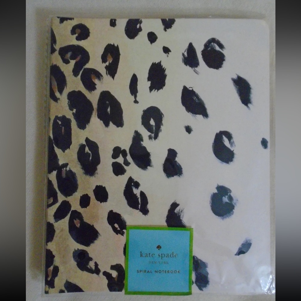 Kate Spade New York 
Leopard Spiral Notebook 
112 Lined Pages NEW